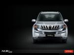 Mahindra XUV500 2012 года